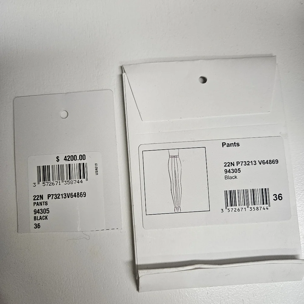 CHANEL 22N CC LOGO pants like new - Picture 6 of 6